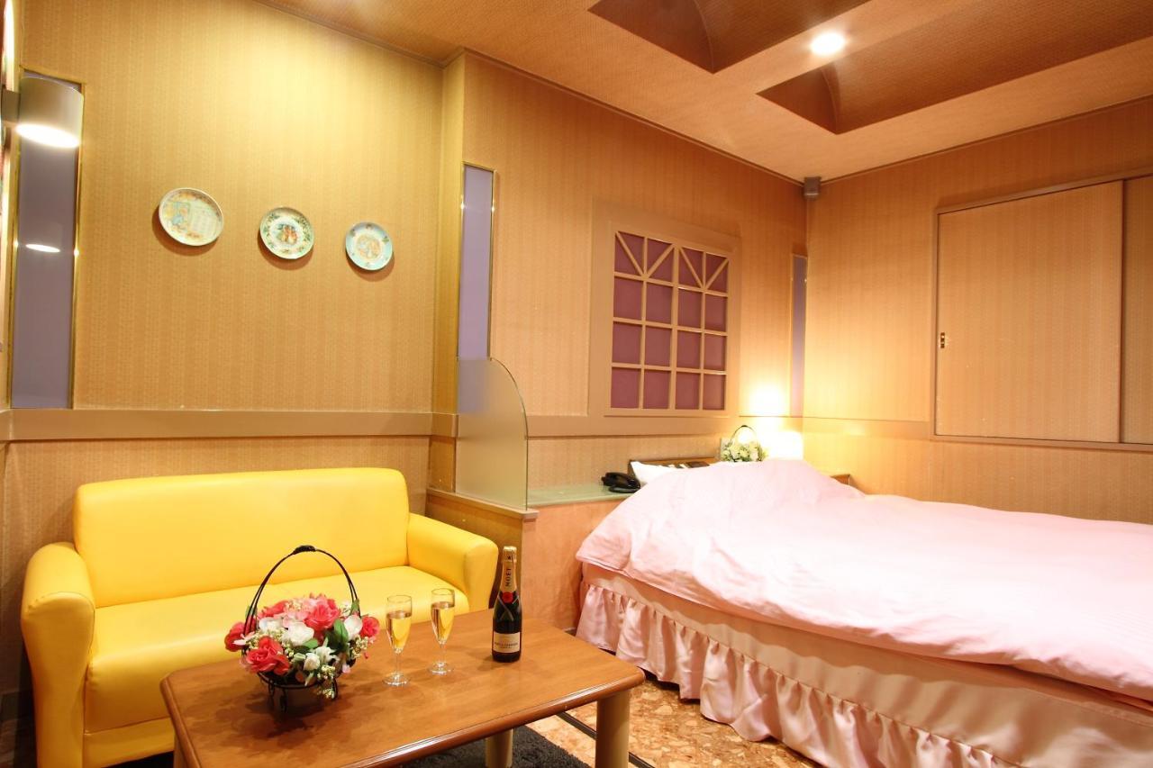 Restay Madonna Part2 (Adults Only) Miyota Ngoại thất bức ảnh